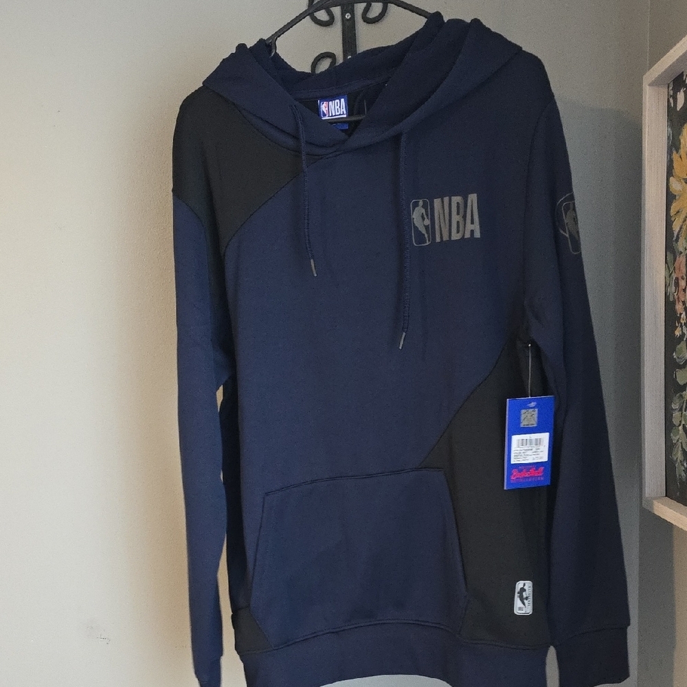 NBA Sweatshirt NWT Men's Size Large